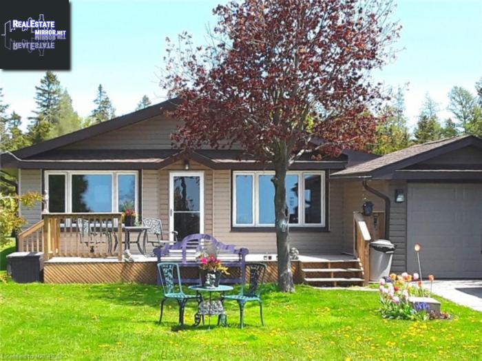 Property 881 Pike Bay Road main img