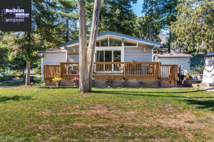 Property 354 Balm Beach Road W main img