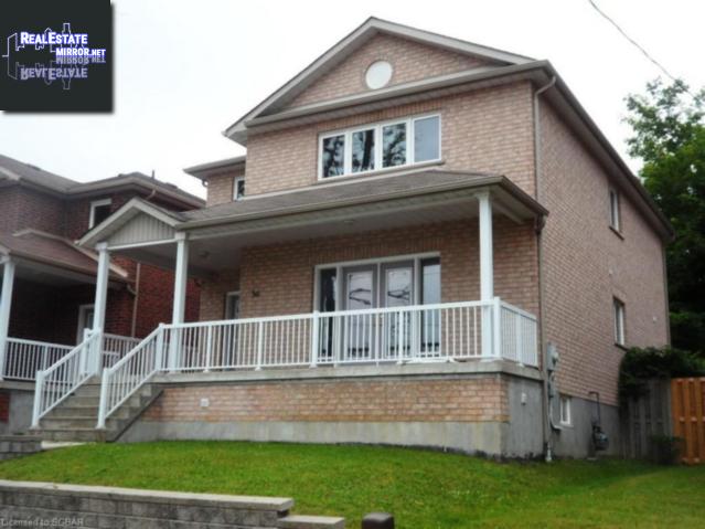 Property 36 Robert Street W main img