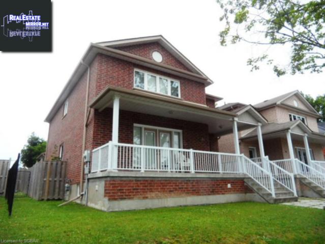 Property 34 Robert Street W main img