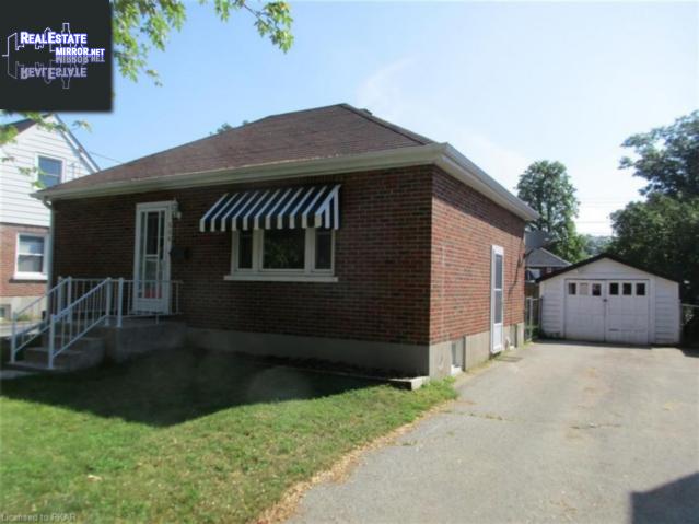Property 566 Spruce Avenue main img