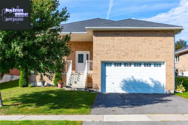 Property 137 Milroy Drive main img