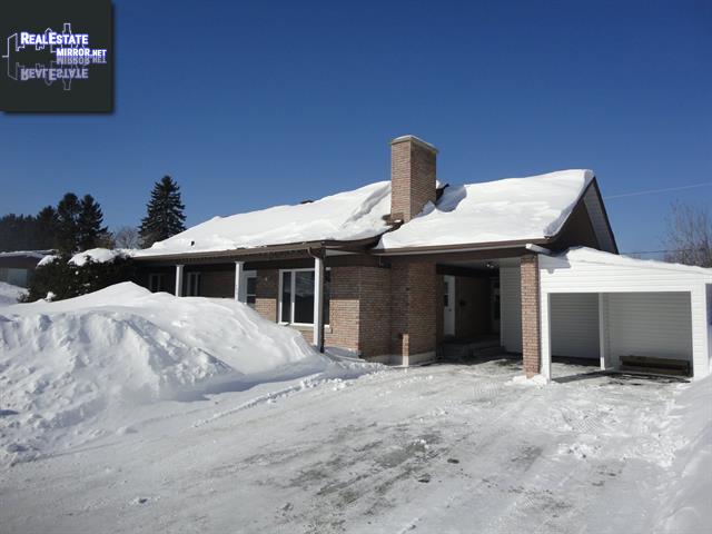 Property 790 8e Rue main img