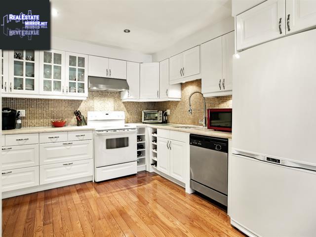Property #101-9z Boul. Kirkland main img