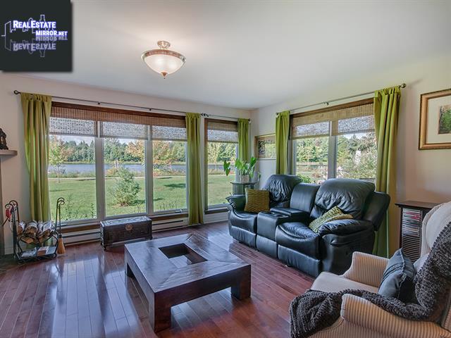 Property 21 Rue De La Fontaine main img