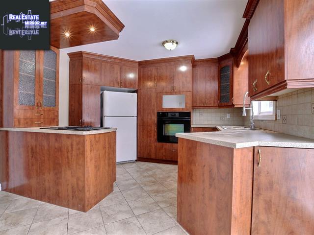 Property 2935 Av. Bourque main img