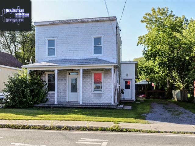 Property 4225 Ch. Lalande main img