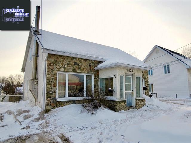 Property 1837 Boul. Lafleche main img