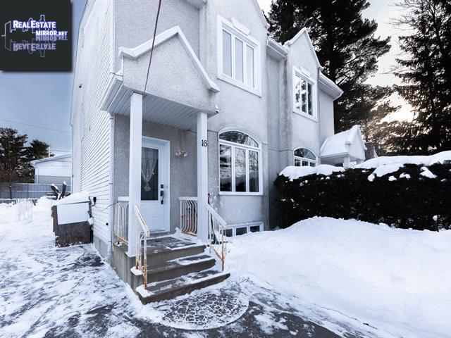 Property 16 Rue Bertrand main img