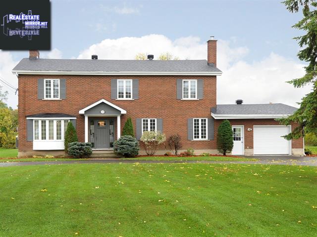 Property 229 Rue Chateauguay main img