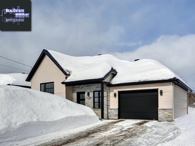 Property 1180 Rue Bissonnette main img