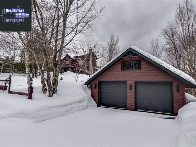 Property 3728 Ch. De Val-Royal main img