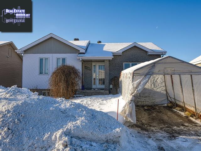 Property 13320 Rue Leveille main img