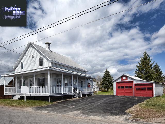 Property 37 Rue Girard main img