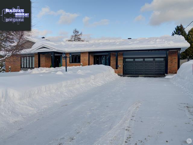 Property 393 Rue Lapierre main img