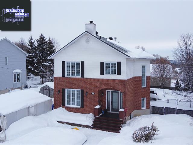 Property 100 Rue Du Fenouil main img