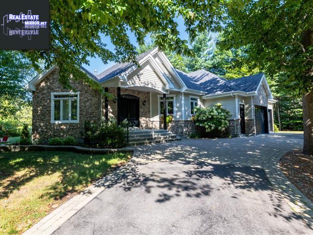 Property 2658 Rue Du Bordelais main img