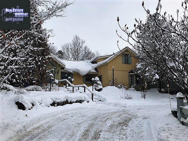 Property 2678 Ch. Des Hauteurs main img