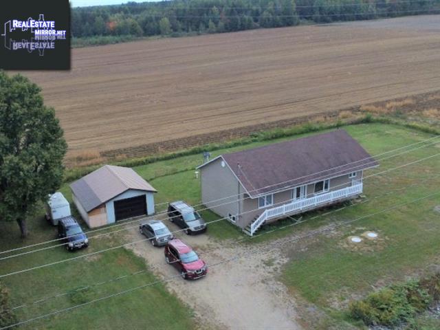 Property 2315 Boul. Trudel O. main img