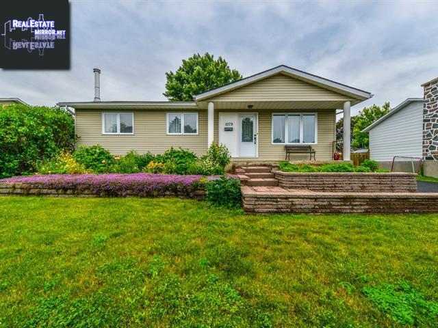 Property 1079 Rue Des Pinsons main img