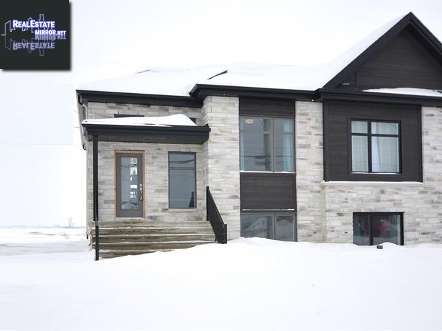 Property 417 Rue Seraphin-Bouc main img