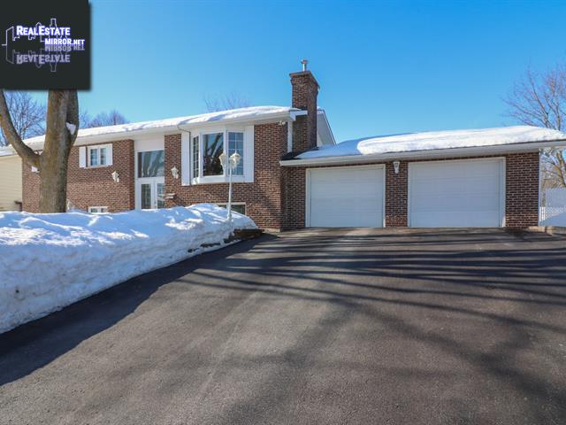 Property 409 Rue Bernard main img