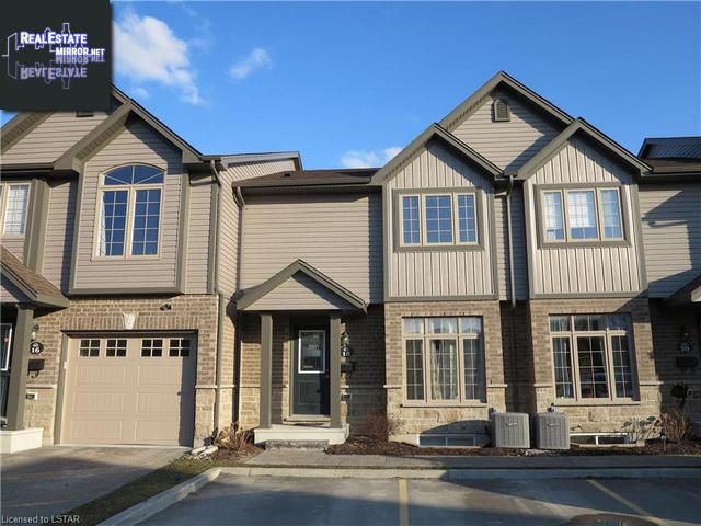 Property 3400 Castle Rock Place #18 main img