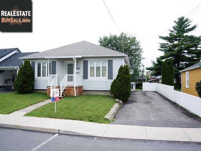 Property 359 Rue Vaudreuil img1