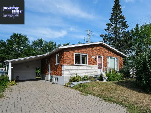 Property 200 Rue Lamarche main img