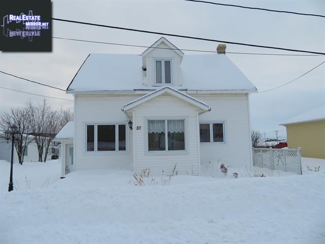 Property 37 Rue 6e E. main img