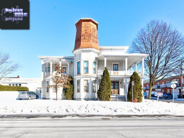 Property 800 Av. Tellier main img