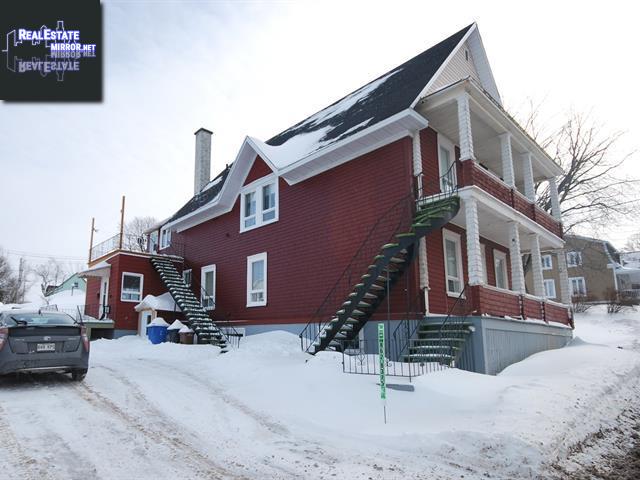 Property 11-13 Rue St-Elzear main img
