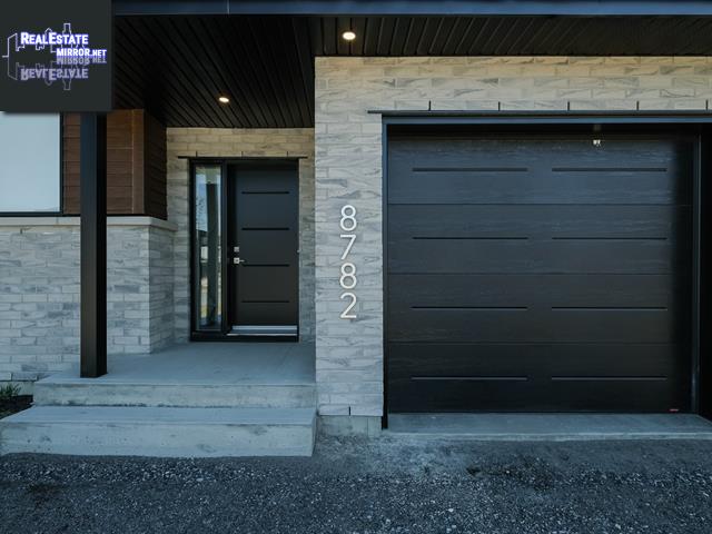 Property 8782 Rue Des Muguets main img