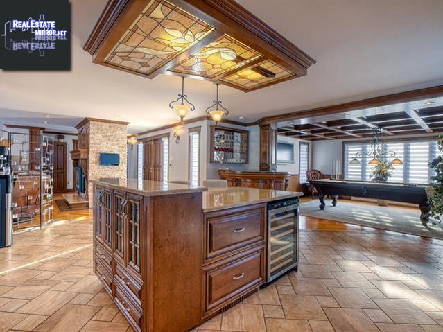 Property 12 Rue Donat main img