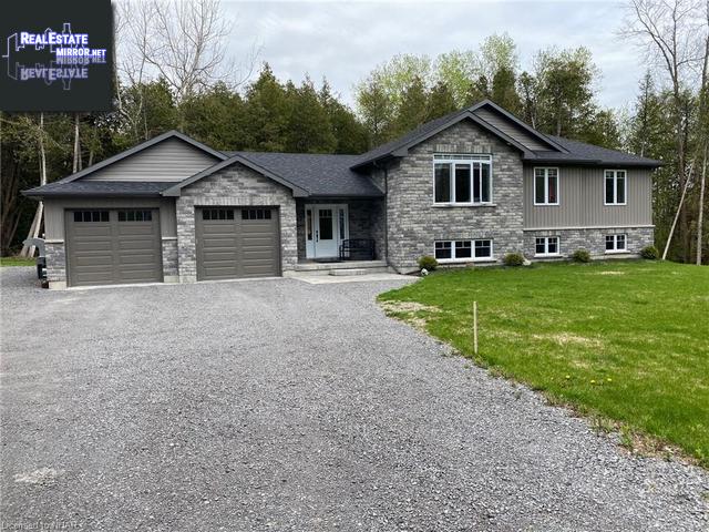Property 121 Fiddick Road main img