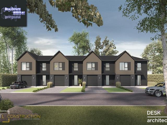 Property 329 Rue Laval main img