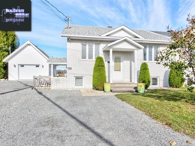 Property 3488z-3490z Rue Des Erables main img