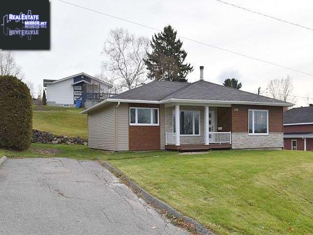 Property 350 114e Rue main img
