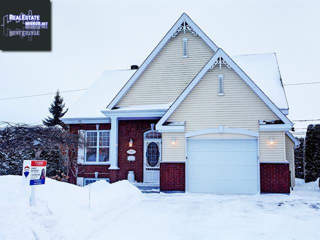 Property 777 Rue Curie main img