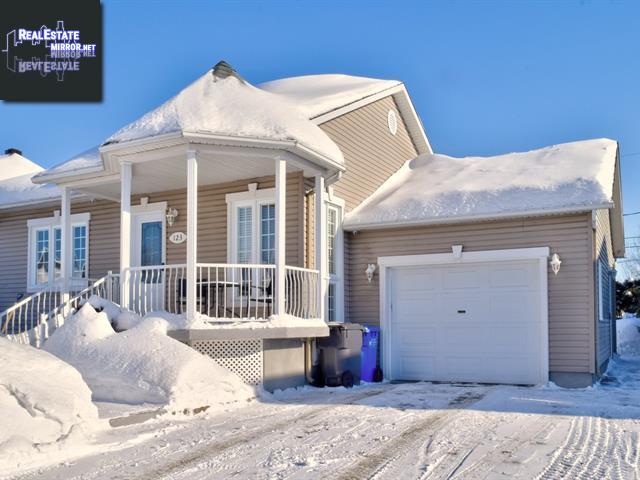 Property 123 Av. Des Cormiers main img