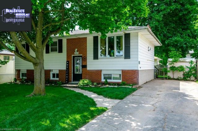 Property 583 Otonabee Drive main img