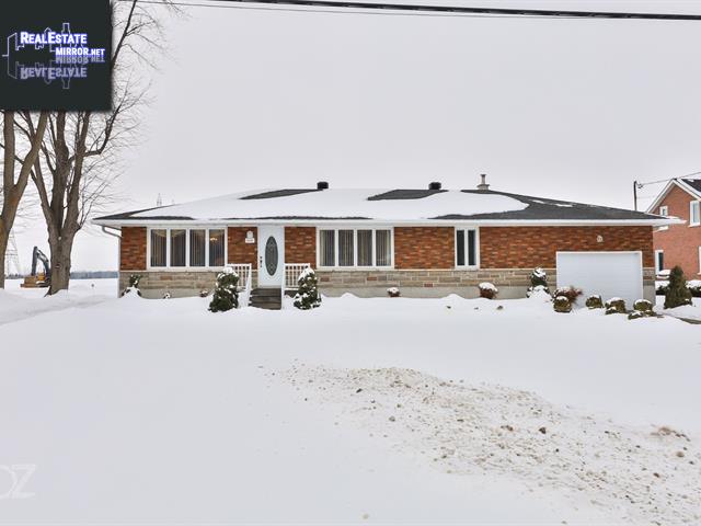 Property 1037 Boul. Arthur-Sauve main img