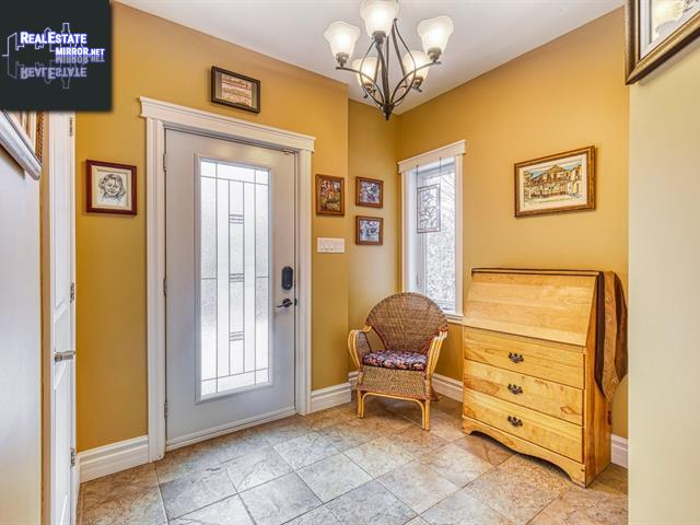 Property 47 Rue De Cortina img1