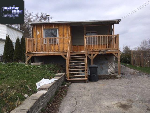 Property 8055 Rue Du Petit-St-Charles main img