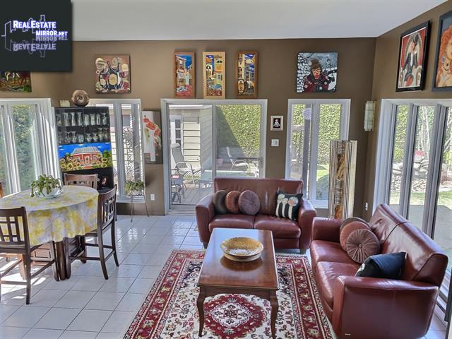 Property 840 Rue Des Pinsons main img