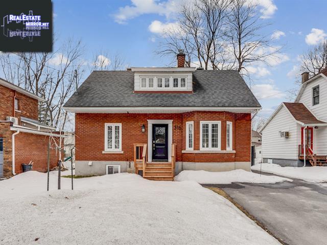 Property 316 Boul. Strathmore main img
