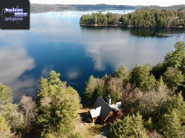Property 2054 Ch. Du Tour-Du-Lac main img