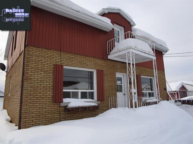 Property 721-723 Rue Joffre main img