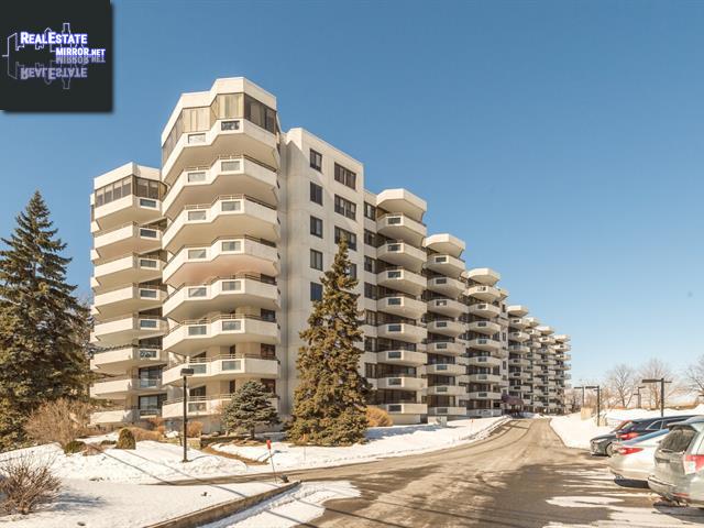 Property #304-21 Ch. Du Bord-Du-Lac-Lakeshore main img
