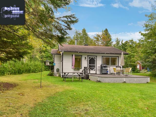 Property 25 Ch. De La Lac-La-Retenue S. main img